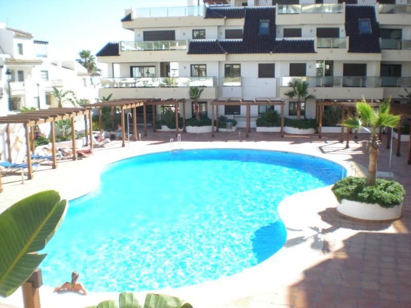 Marina Del Castillo, Duquesa Beachfront Apartment Manilva Εξωτερικό φωτογραφία