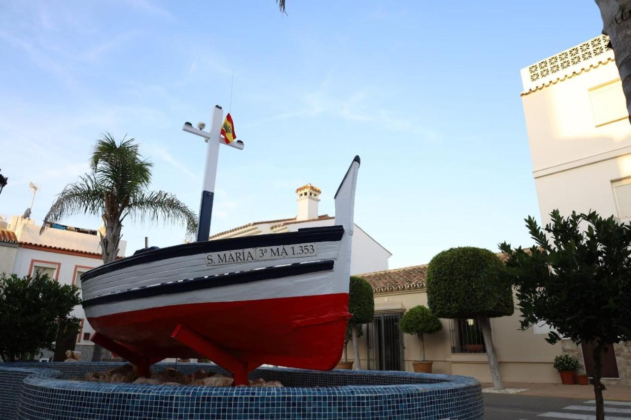 Marina Del Castillo, Duquesa Beachfront Apartment Manilva Εξωτερικό φωτογραφία