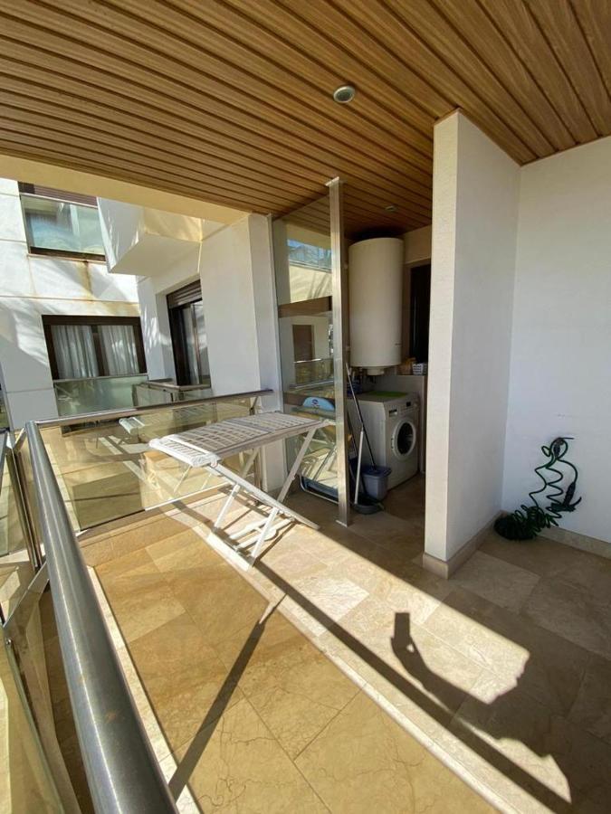 Marina Del Castillo, Duquesa Beachfront Apartment Manilva Εξωτερικό φωτογραφία